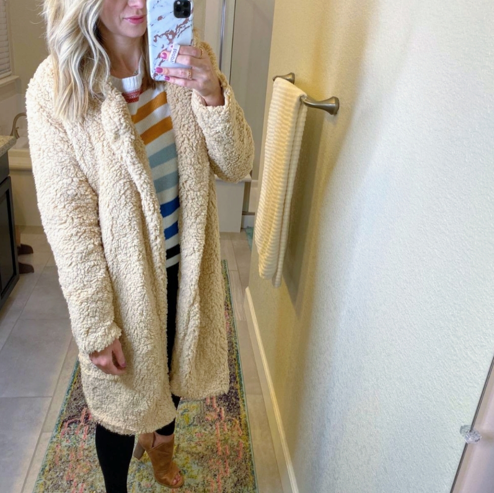 New Faux Fur Long Lapel Jacket - Picture 3 of 5